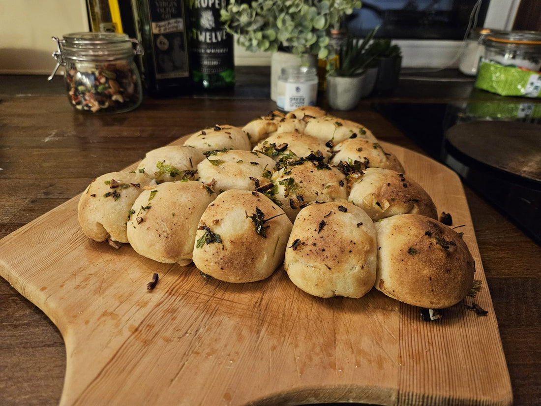 Christmas Tree Garlic Dough Ball Recipe